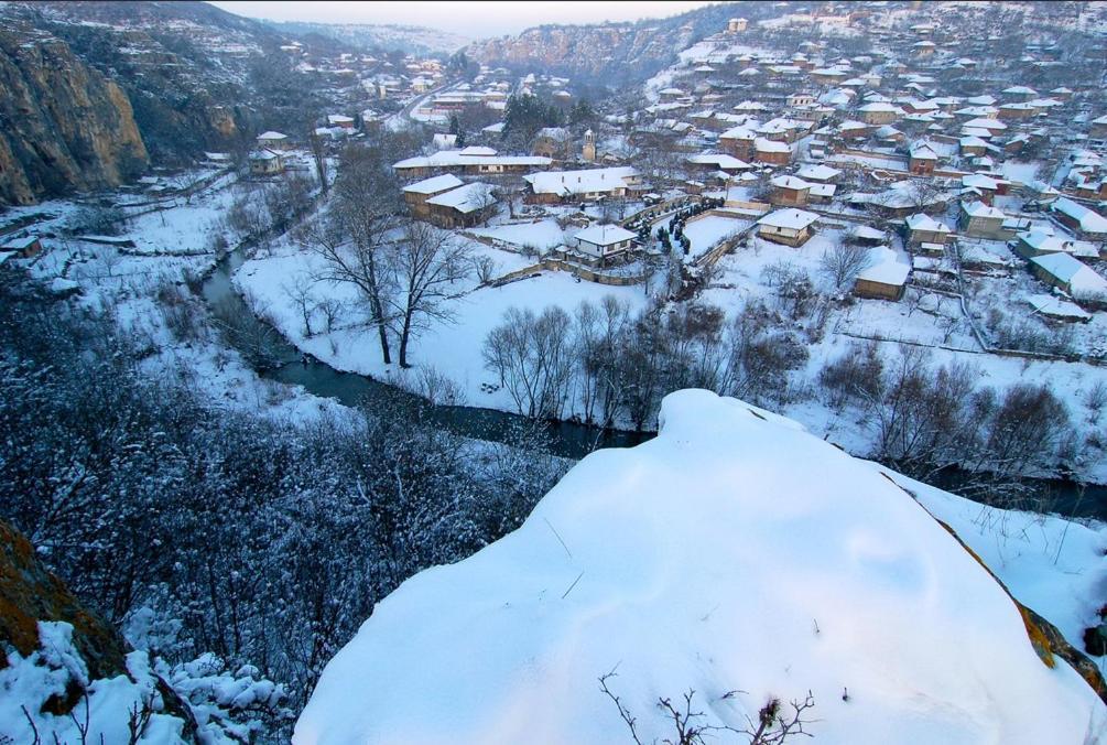 Hotel Black Stork Nisovo Dış mekan fotoğraf