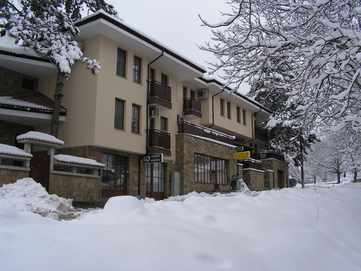 Hotel Black Stork Nisovo Dış mekan fotoğraf